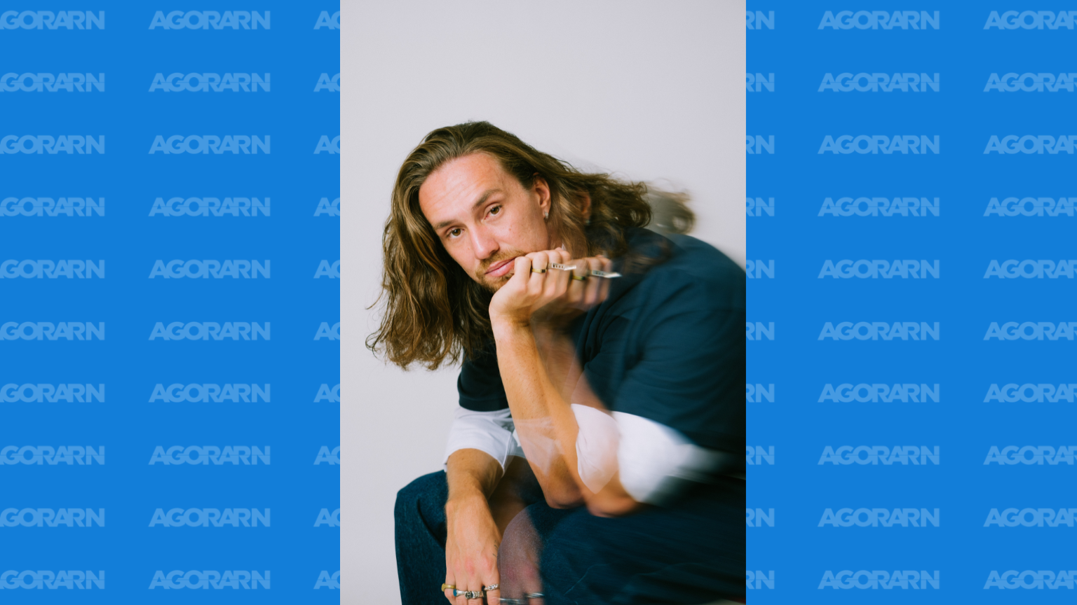 Vitor Kley traz show intimista para Natal em 26 de novembro