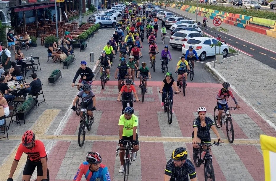 Prefeitura do Natal realiza passeio ciclístico pela segurança no trânsito