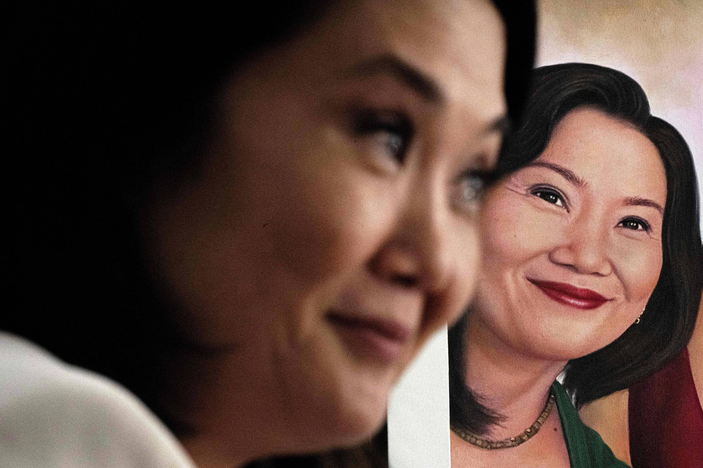 Keiko Fujimori, filha de ditador, vence eleição presidencial no Peru após quarta tentativa
