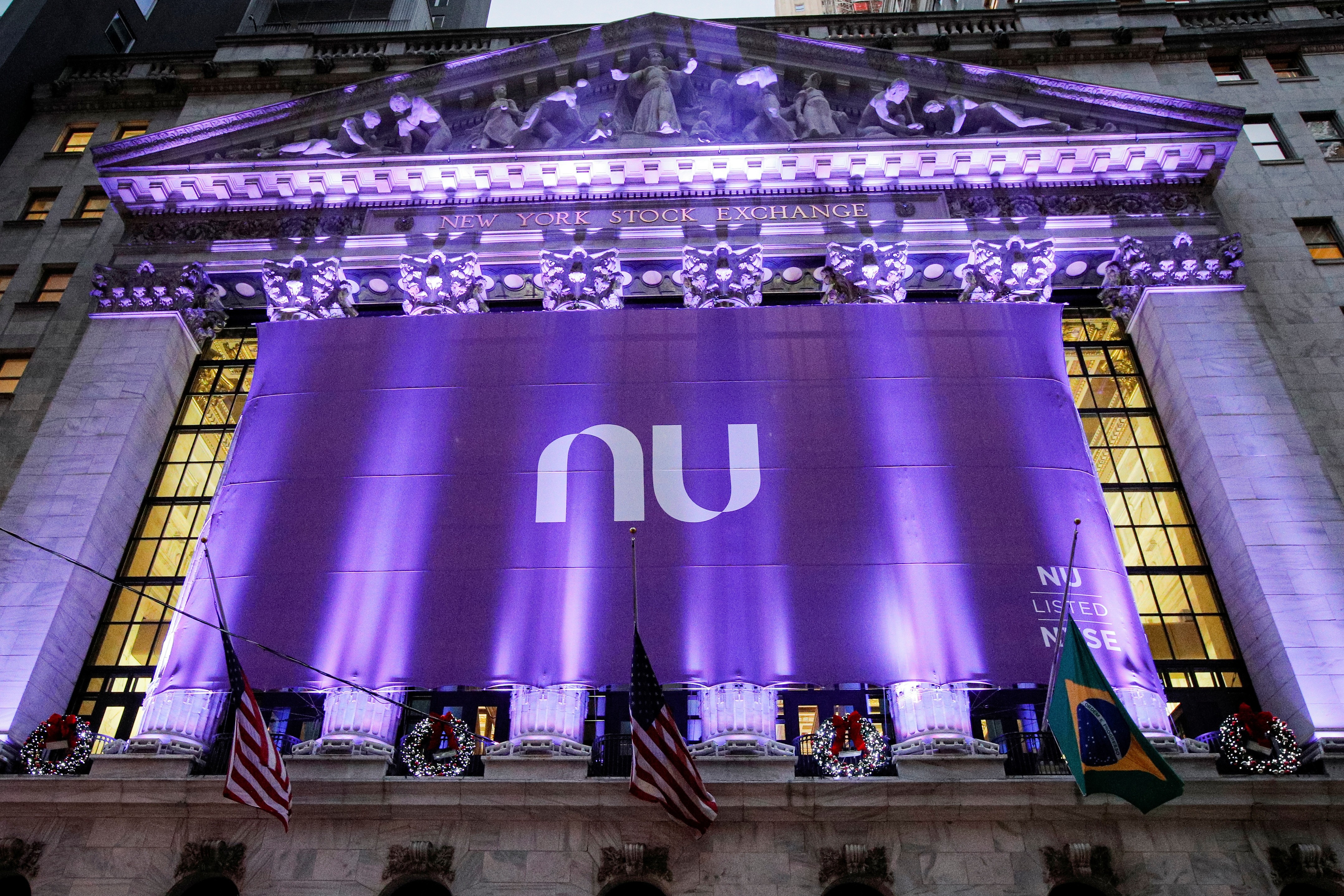 Nubank esclarece envio de mensagem sobre liquidação extrajudicial por erro técnico