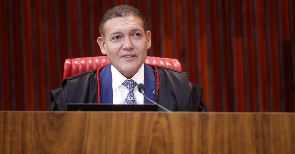 Nunes Marques reafirma urnas como pilar da democracia no TSE