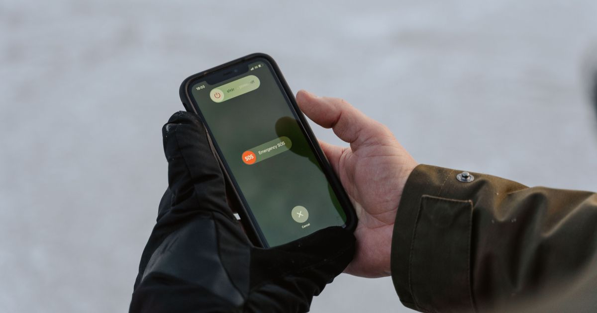 O problema não é o celular: é o que acontece com você quando fica sem ele