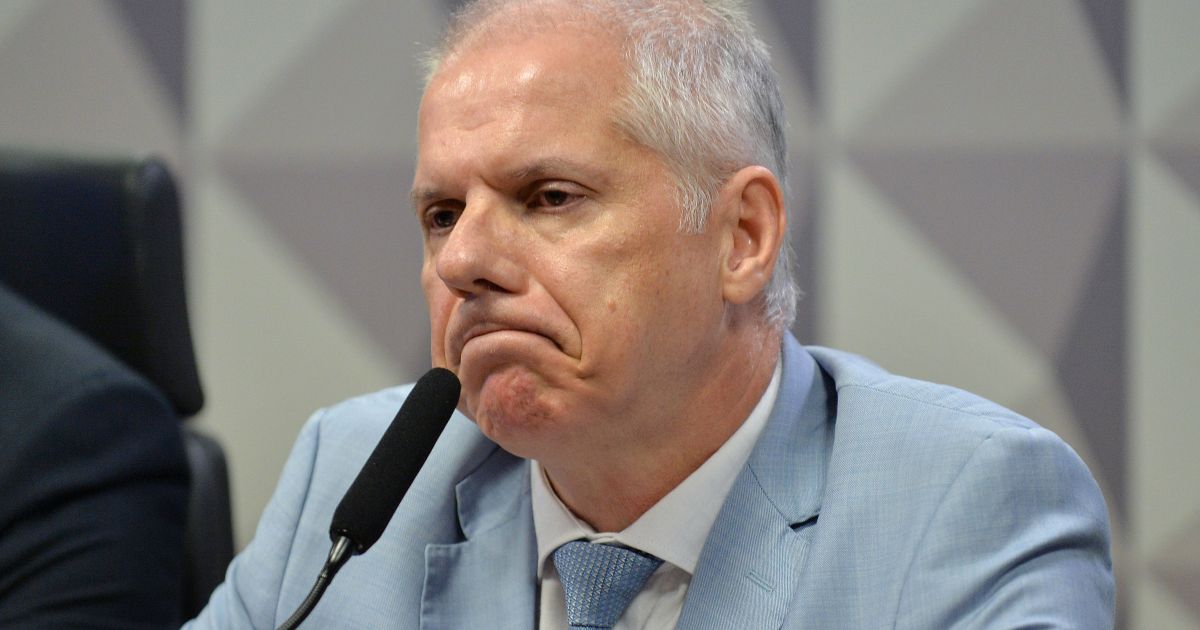 PF indicia Alessandro Stefanutto e mais cinco por esquema no INSS