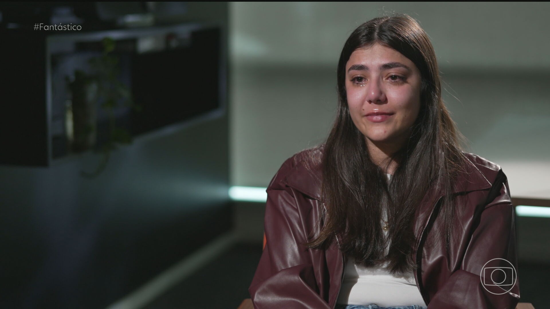 Jovem trava batalha na Justiça para excluir nome da mãe de documentos