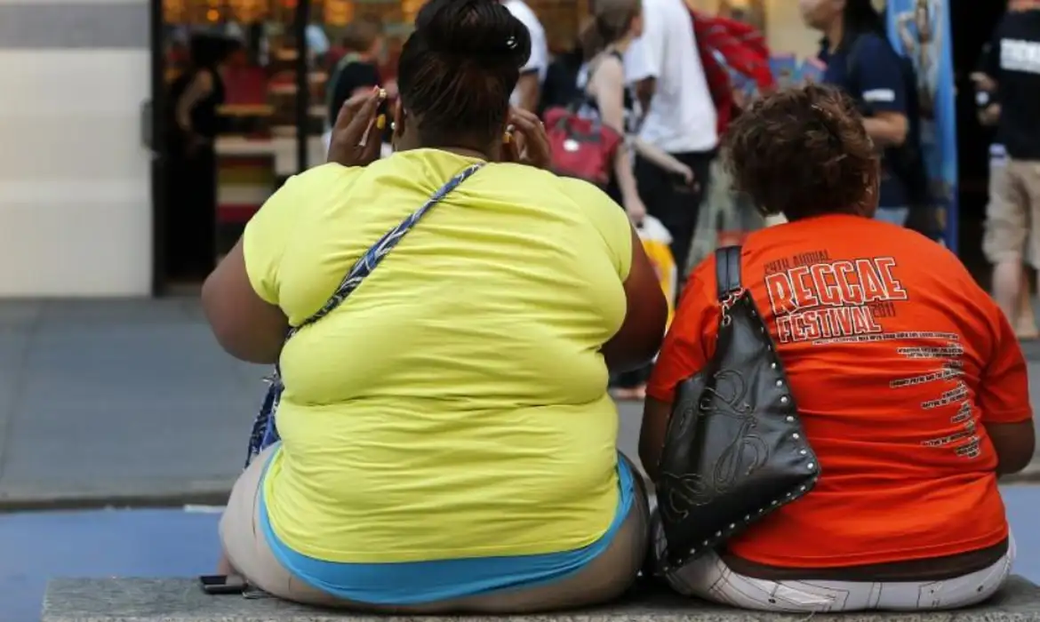 Estudo revela: Obesidade é o maior risco à saúde do Brasil