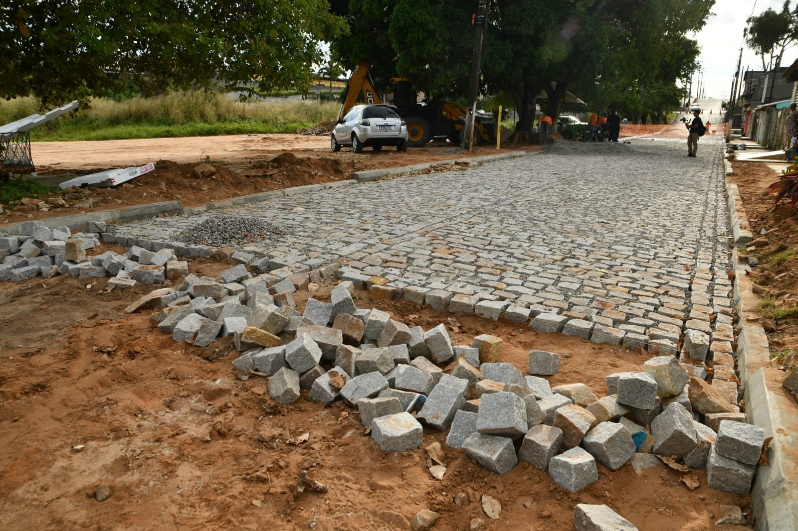 Obras de drenagem e pavimentação em Neópolis são concluídas pela Secretaria Municipal de Infraestrutura