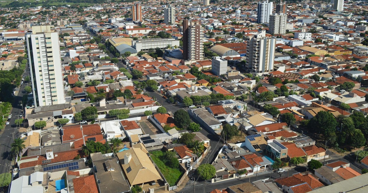 Cidades brasileiras celebram feriado em 22 de maio com Dia de Santa Rita de Cássia e aniversários municipais