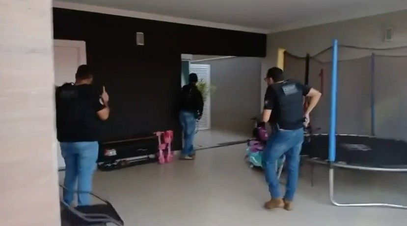 Operação Riqueza Sombria desarticula esquema interestadual de lavagem de dinheiro do CV