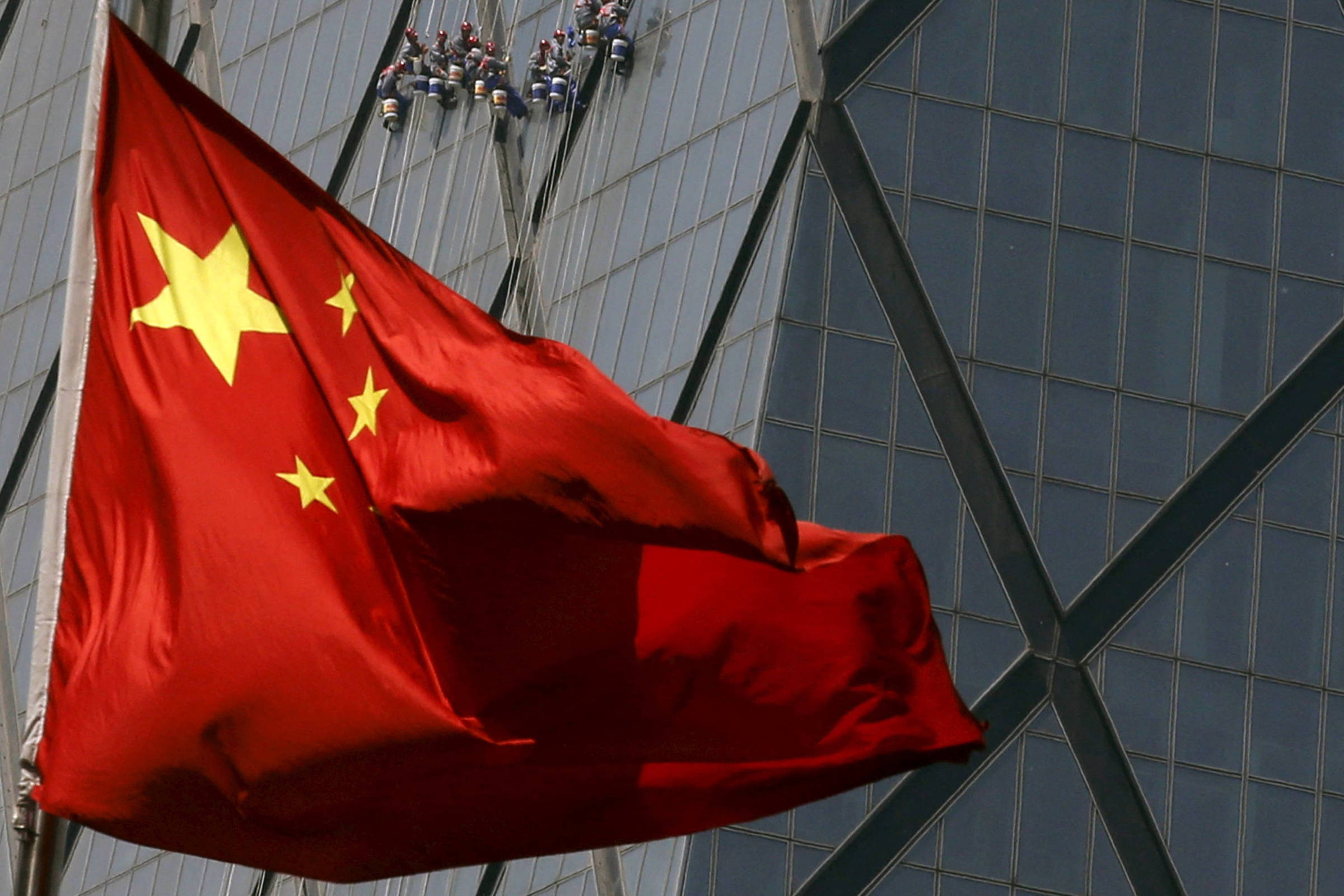 China reorganiza ensino superior para se proteger do choque da IA, afirma Igor Patrick