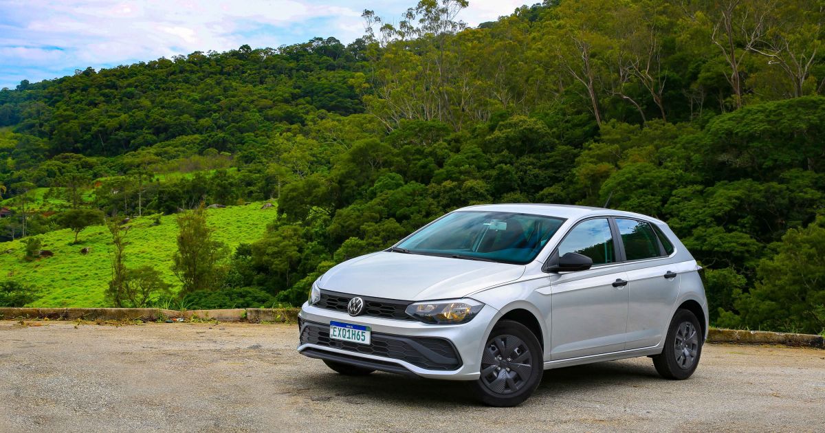 Volkswagen Polo lidera ranking de hatches mais vendidos no Brasil em 2026