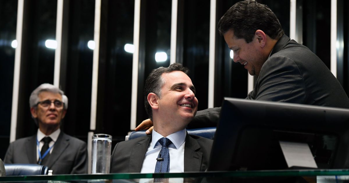 Rodrigo Pacheco recusa relatoria de PEC que visa o fim da escala 6x1 no Senado