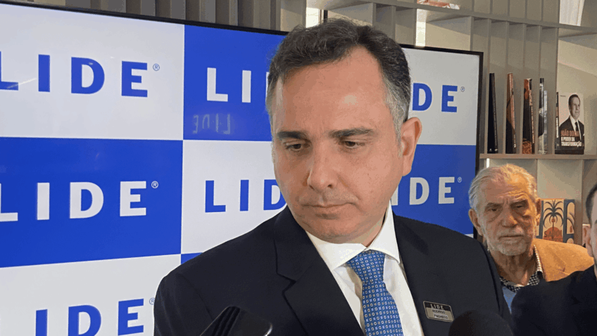 Pacheco espera reaproximação entre Lula e Alcolumbre e defende diálogo entre Poderes