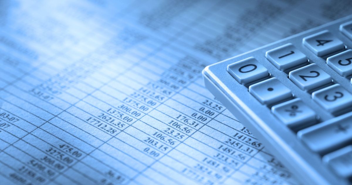 Mercado prevê juros altos por mais tempo diante de "pacote de bondades"