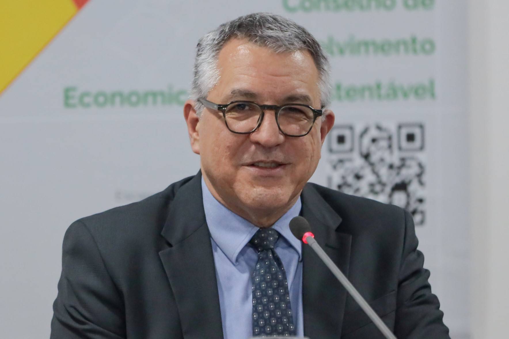 Ministro Alexandre Padilha anuncia teste de canetas emagrecedoras pelo SUS para pacientes com obesidade mórbida