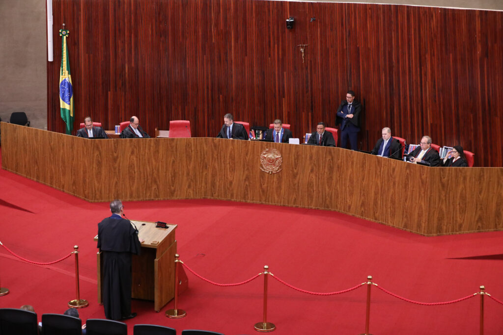 Partidos questionam regras eleitorais e buscam clareza na Justiça