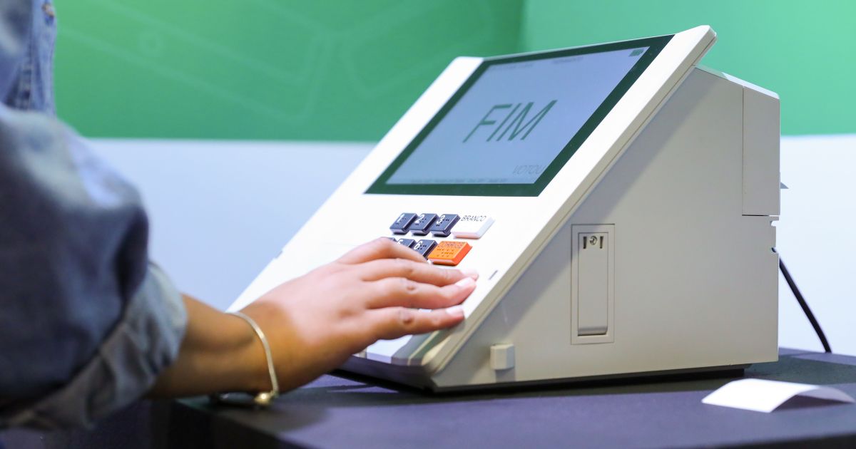 Partidos e emissoras cumprem prazo para organização da propaganda eleitoral