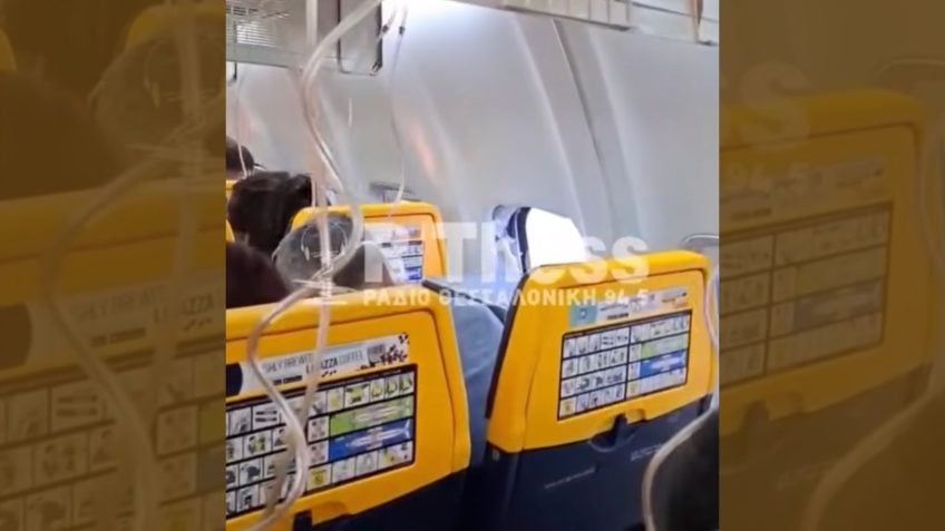 Passageiro é parcialmente sugado de Aeronave da Ryanair em emergência na Grécia