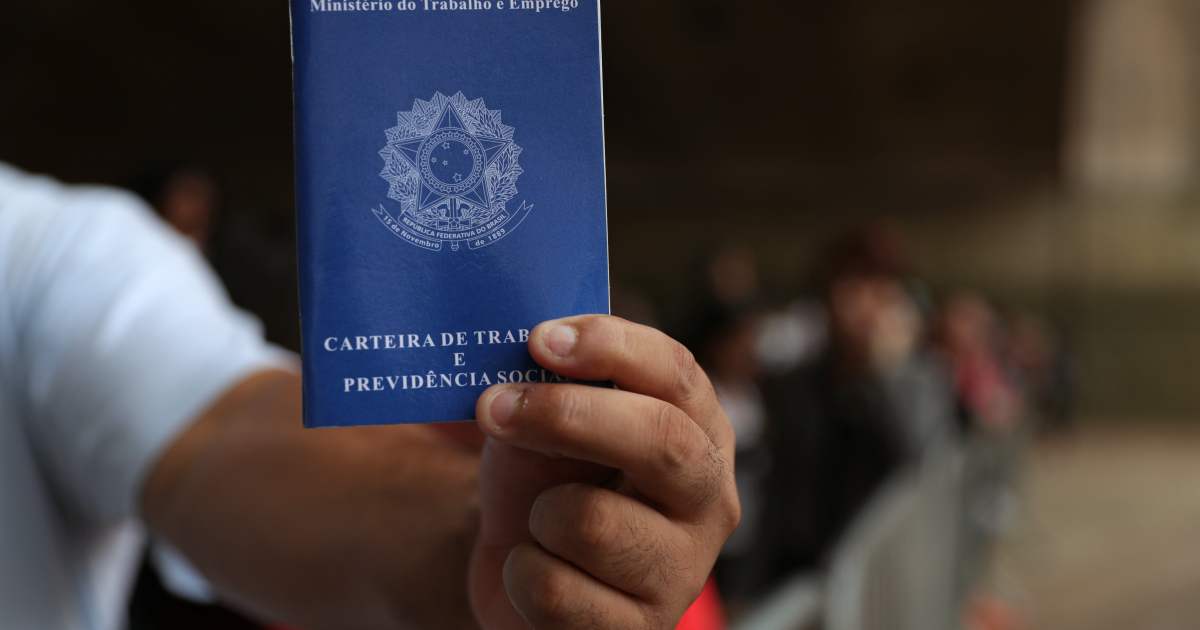 PEC da 6x1 divide especialistas entre demanda social e cálculo eleitoral