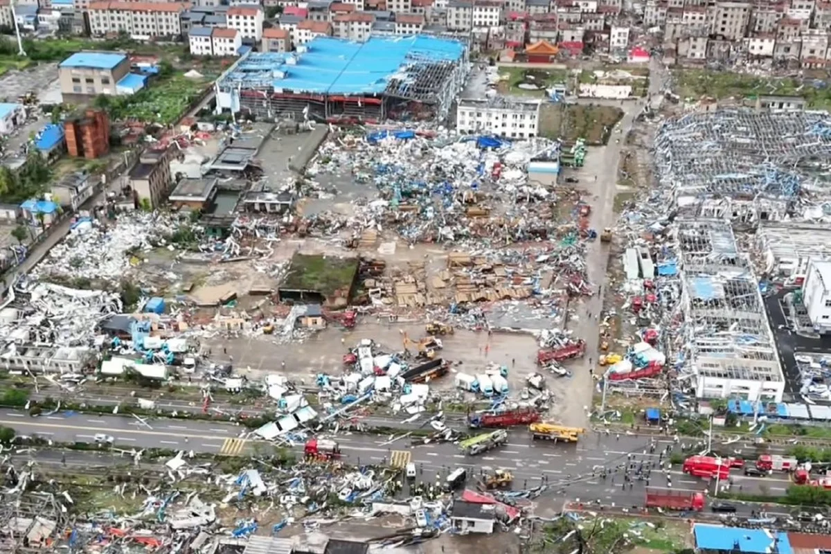 Tempestades severas deixam 15 mortos e centenas de feridos na China