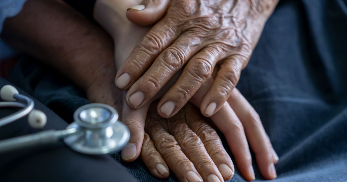 Unifesp revela peptídeo inovador que pode proteger cérebro de Parkinson
