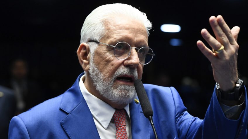 Polícia Federal investiga repasses de R$ 3,5 milhões a empresa ligada à família de Jaques Wagner