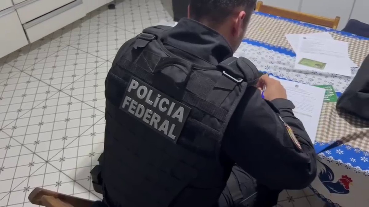 Polícia Federal investiga grupo que desviou R$ 2 milhões de clientes da Caixa Econômica Federal