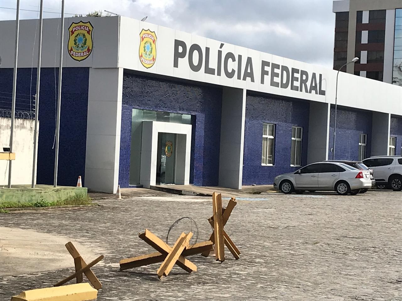 Polícia Federal desarticula esquema de empréstimos fraudulentos