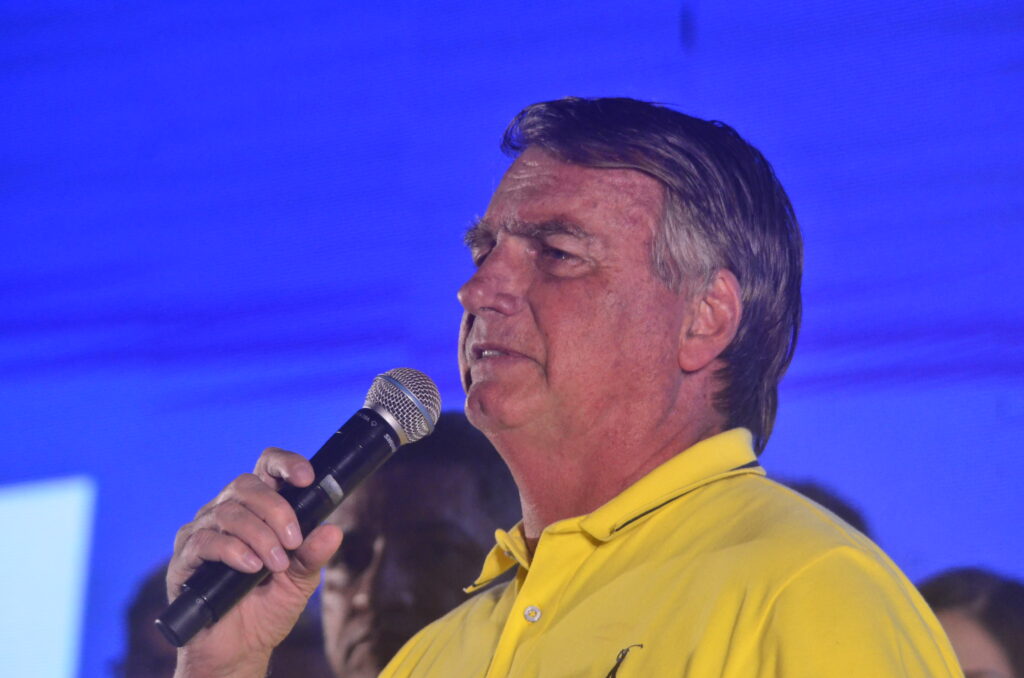 PGR pede ao STF que rejeite pedido de revisão criminal de Bolsonaro
