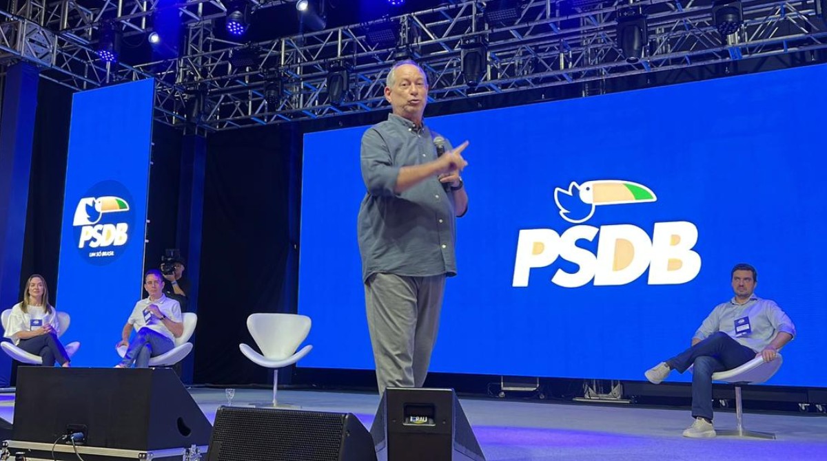 Aliados do PL no Nordeste hesitam em apoiar candidatura de Flávio Bolsonaro