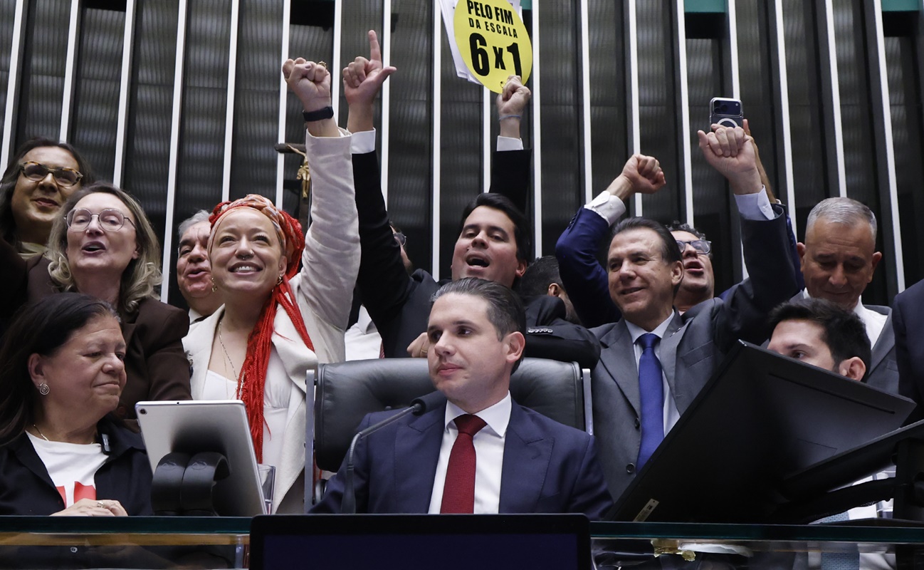 Câmara trava análise de pauta-bomba após aprovação no Senado