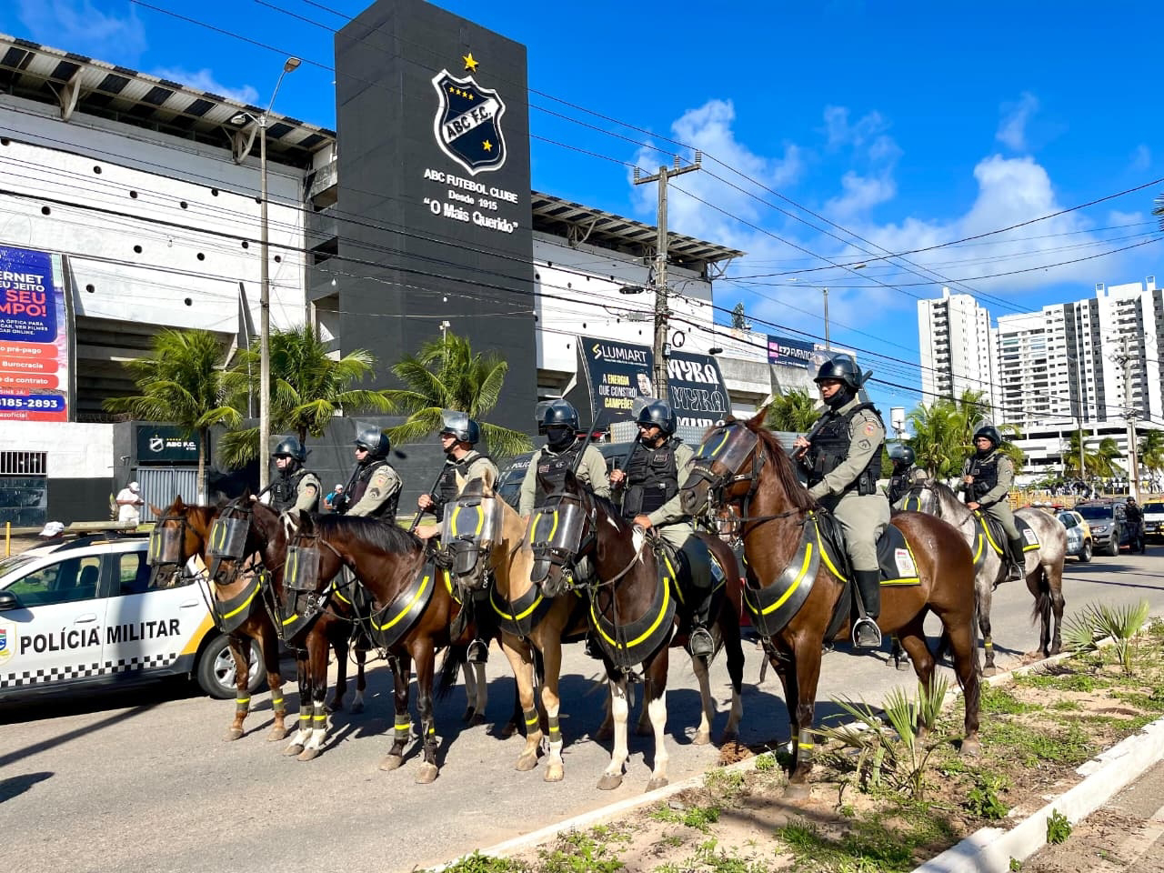 Polícia Militar reforça segurança e realiza Operação Clássico Rei em Natal
