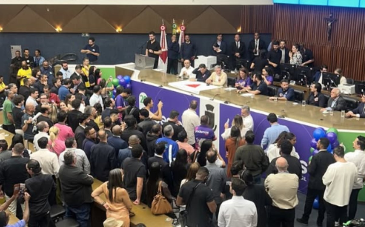 Podemos oficializa nomes para a disputa parlamentar em Minas Gerais