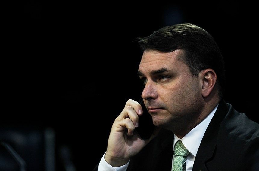 Polícia do Senado investiga suposto plano de atentado contra Flávio Bolsonaro