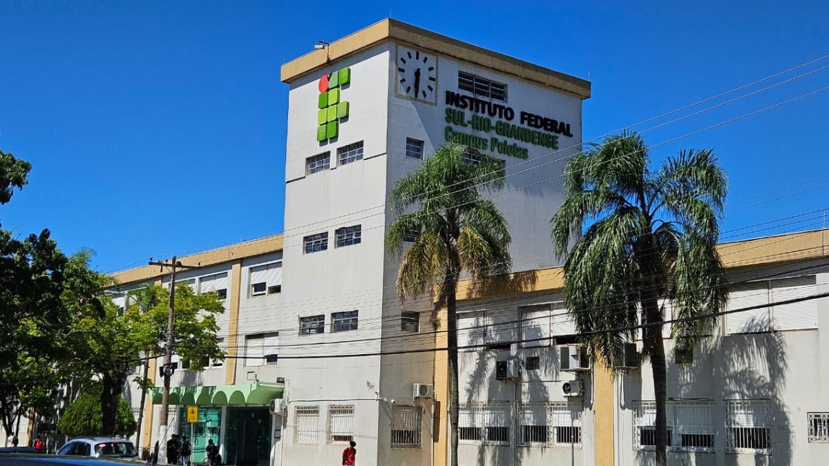 Polícia Civil indicia oito estudantes do IFSul por 'ranking sexual' em Pelotas