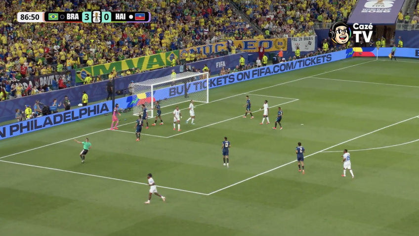 Políticos celebram primeira vitória da Seleção Brasileira na Copa do Mundo