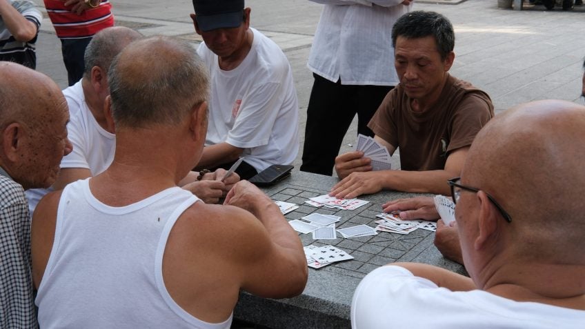 População idosa na China cresce 100 milhões em uma década