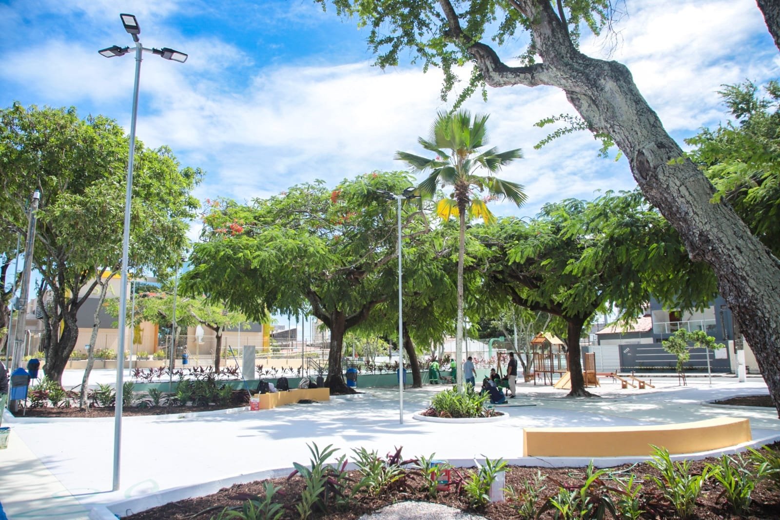 Praça das Mães Zilda Arns ganha nova cara e lazer em Lagoa Nova