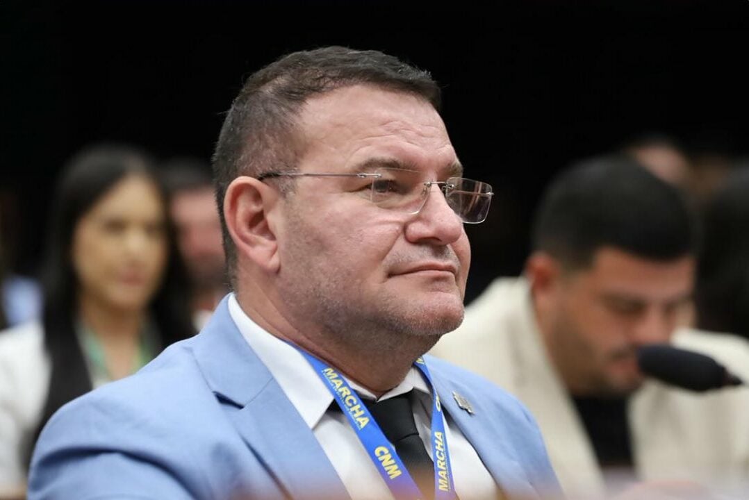 Prefeito de Umarizal, Raimundo Pezão, se envolve em acidente de carro na região Oeste do RN