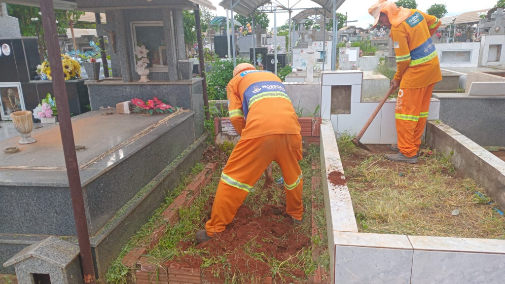 Prefeitura de Mossoró acolhe famílias em cemitérios