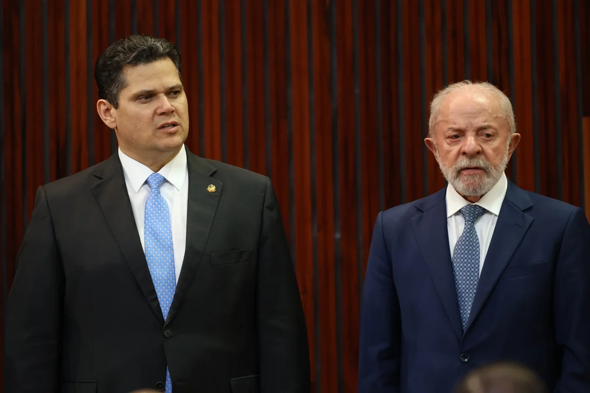 Pressão de aliados sobre Davi Alcolumbre gera crise com o Planalto