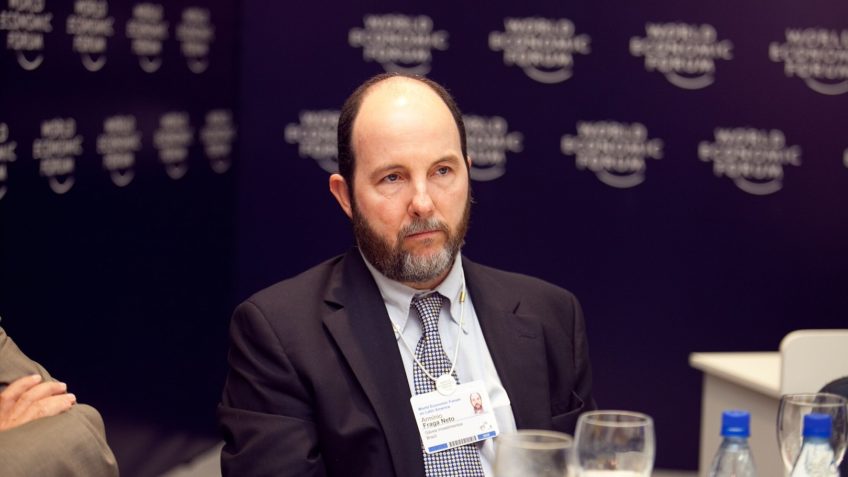 Armínio Fraga afirma que Previdência brasileira está "pré-falimentar" e defende reforma profunda