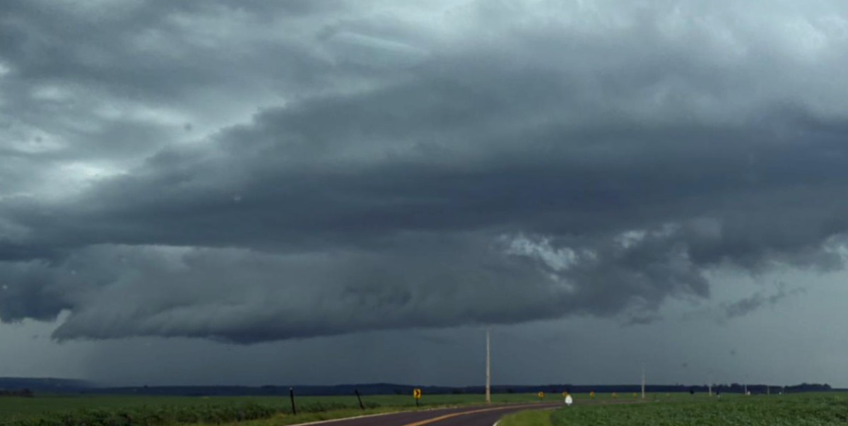 Parte do Paraná entra em alerta de temporais neste final de semana