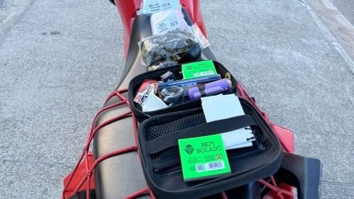 PRF prende motociclista com drogas em fiscalização na BR-101