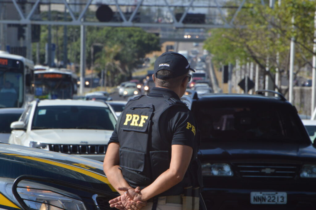 PRF intensifica Maio Amarelo contra mortes nas rodovias