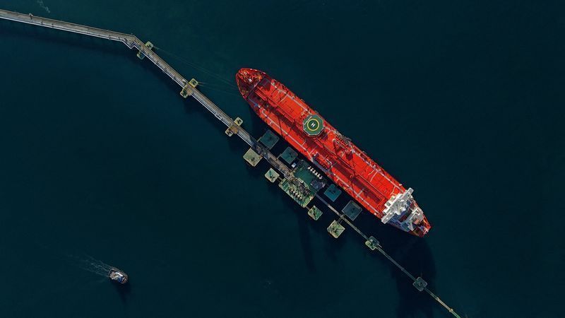 Produção de petróleo do Brasil atinge 4,34 milhões de barris por dia em abril, impulsionada por alta de 19,5%