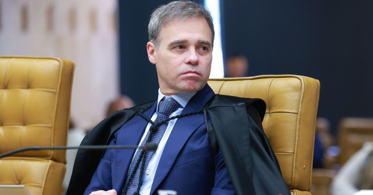 Professora questiona competência do STF em inquérito sobre Lulinha
