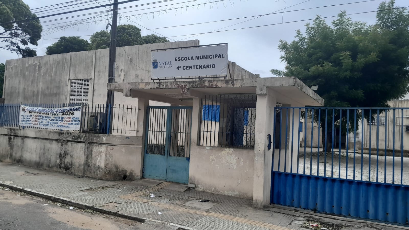 Professores de escolas municipais de Natal paralisam atividades