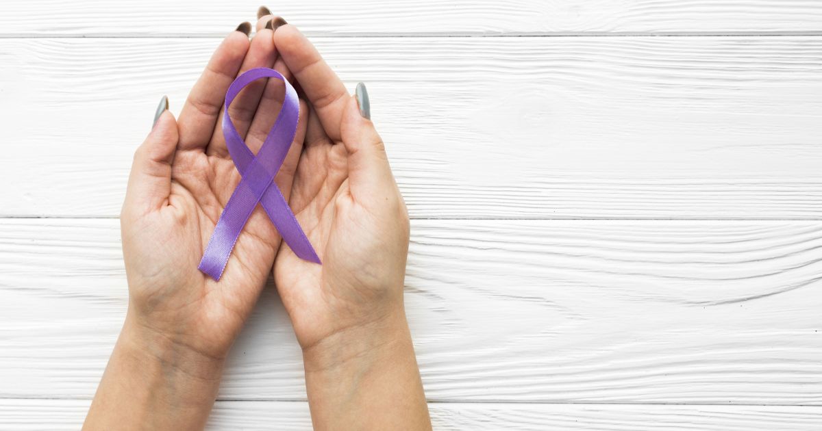 Câmara aprova cordão roxo para Alzheimer e foca em dignidade