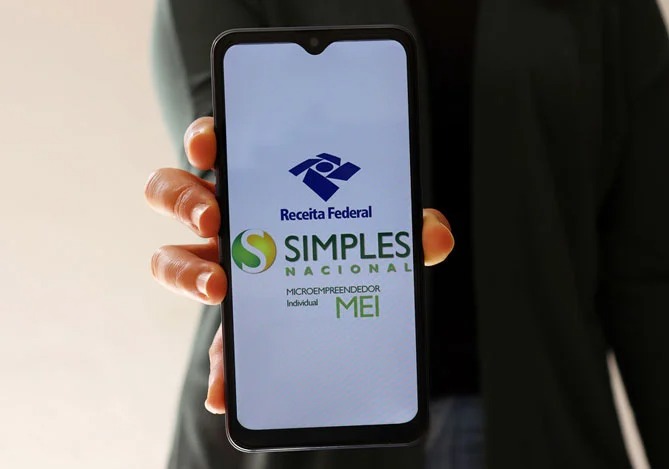 Projeto pode elevar teto do MEI para até R$ 140 mil e incluir micro e pequenas empresas