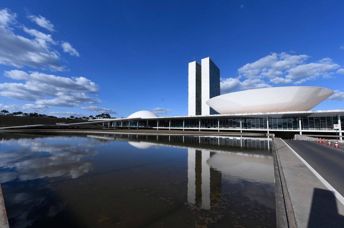 PSB prioriza 80% do fundo eleitoral para federal e senador em 2026